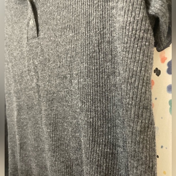 ♻️ American Eagle gray cropped tee size medium - Picture 5 of 6